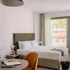 Sonder Atelier 4*, Mediolan Włochy