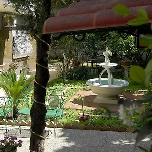Tiburtina Garden Frühstückspension