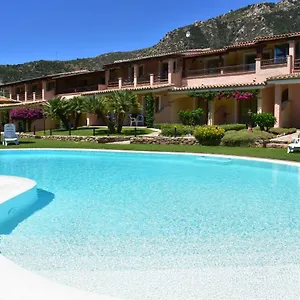 *** Hotel Su Giganti Italia